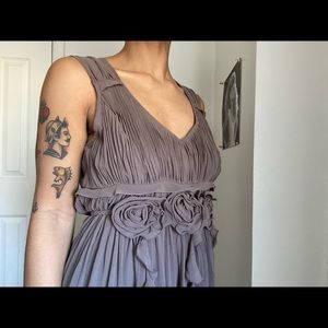 Dainty sun dress with rose belt! Perfect for spring brunch.